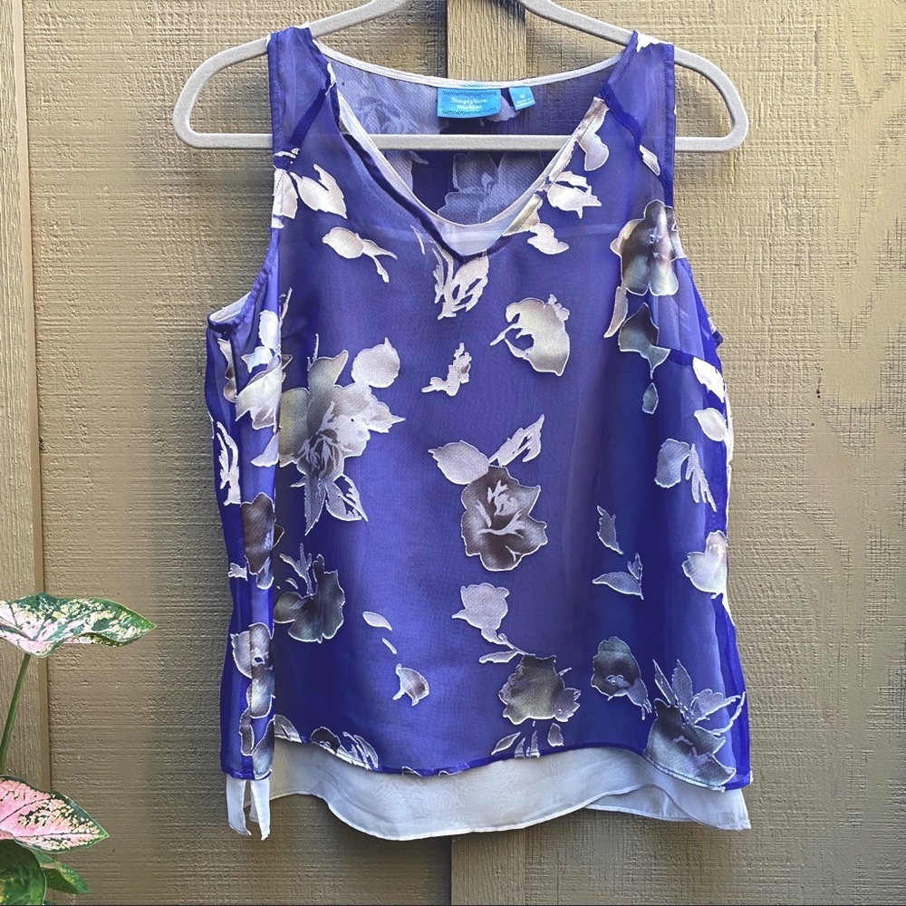 NWOT Simply Vera VERA WANG Lined floral sleeveless swing top, Women’s Medium